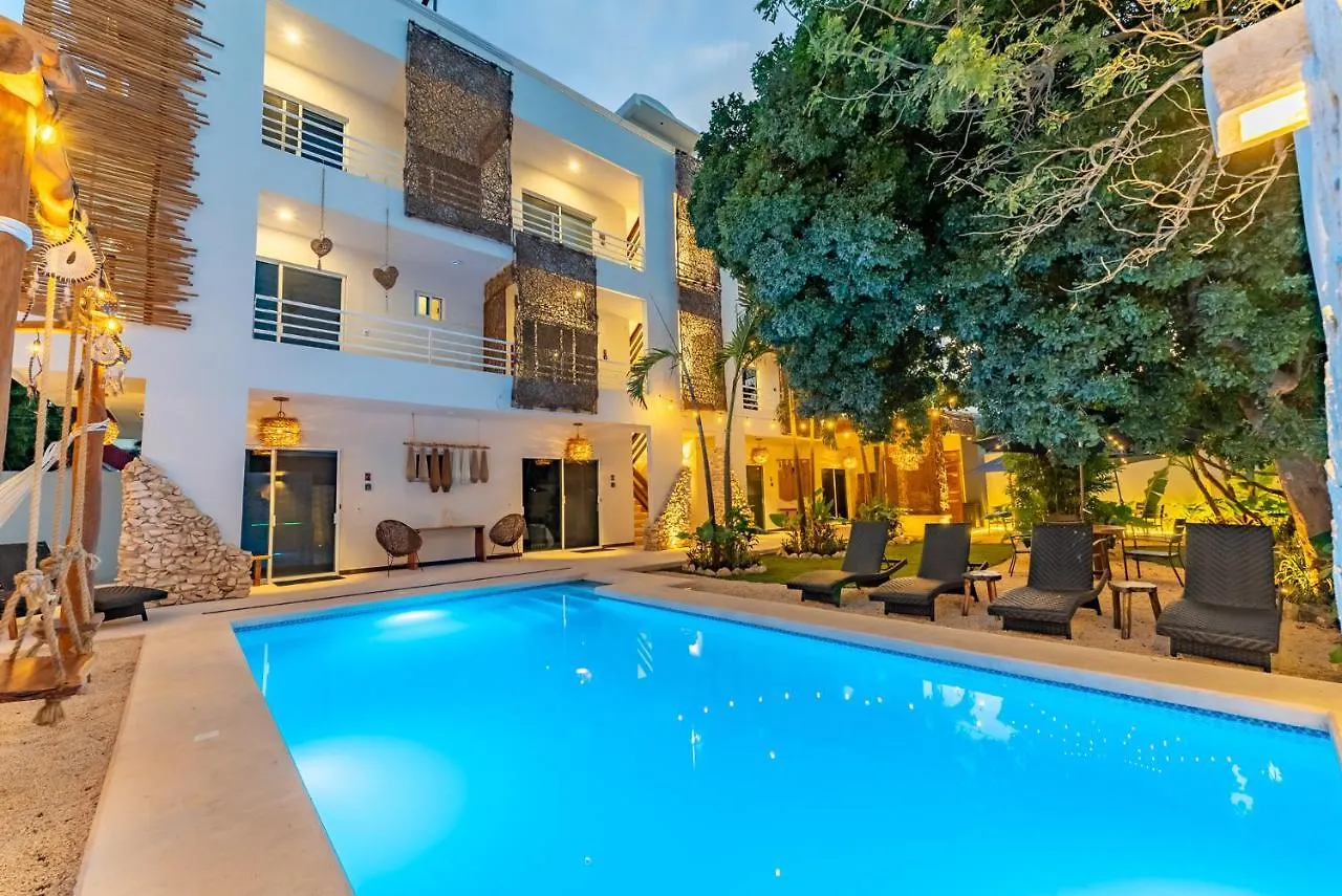 Artec Studios Tulum 0*,